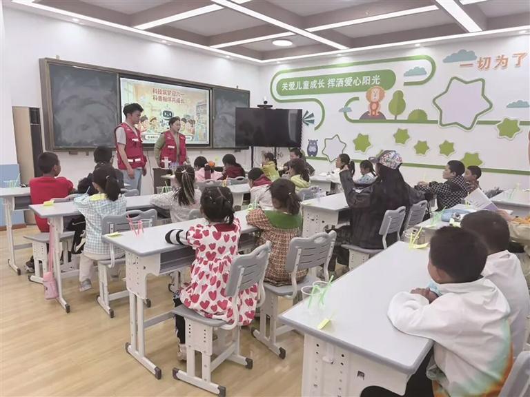 _拉萨市民服务中心坐几路公交车_拉萨微信便民服务平台